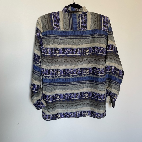 Vintage Silk Button down - Picture 3 of 9